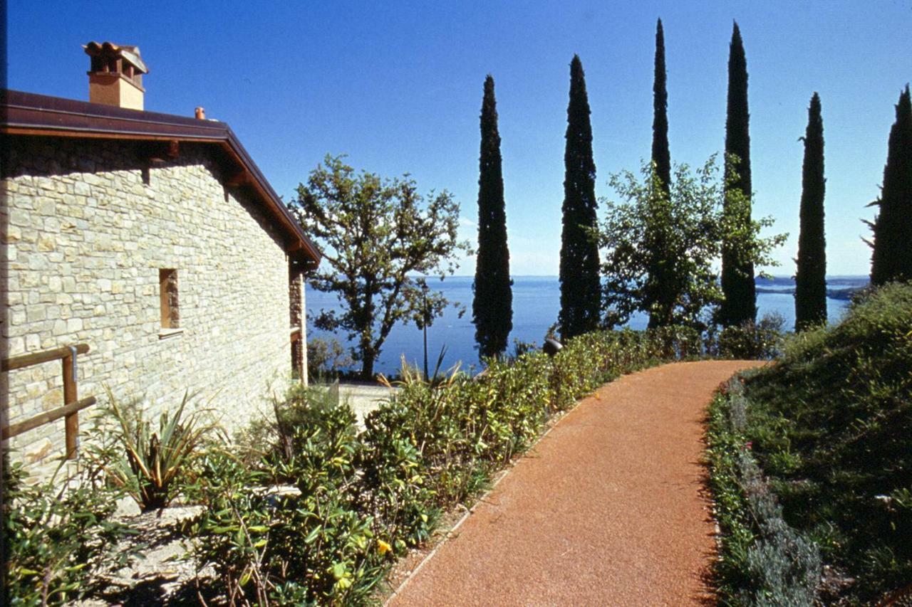 Appartamenti Borgo Gardone Riviera Exterior photo